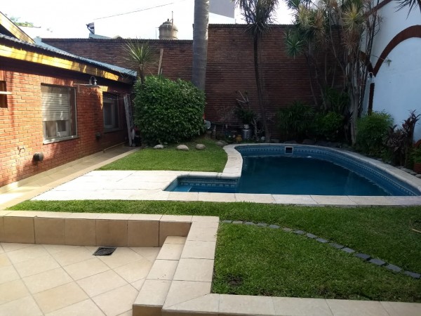 Casa 4 ambientes 