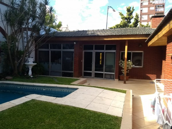 Casa 4 ambientes 